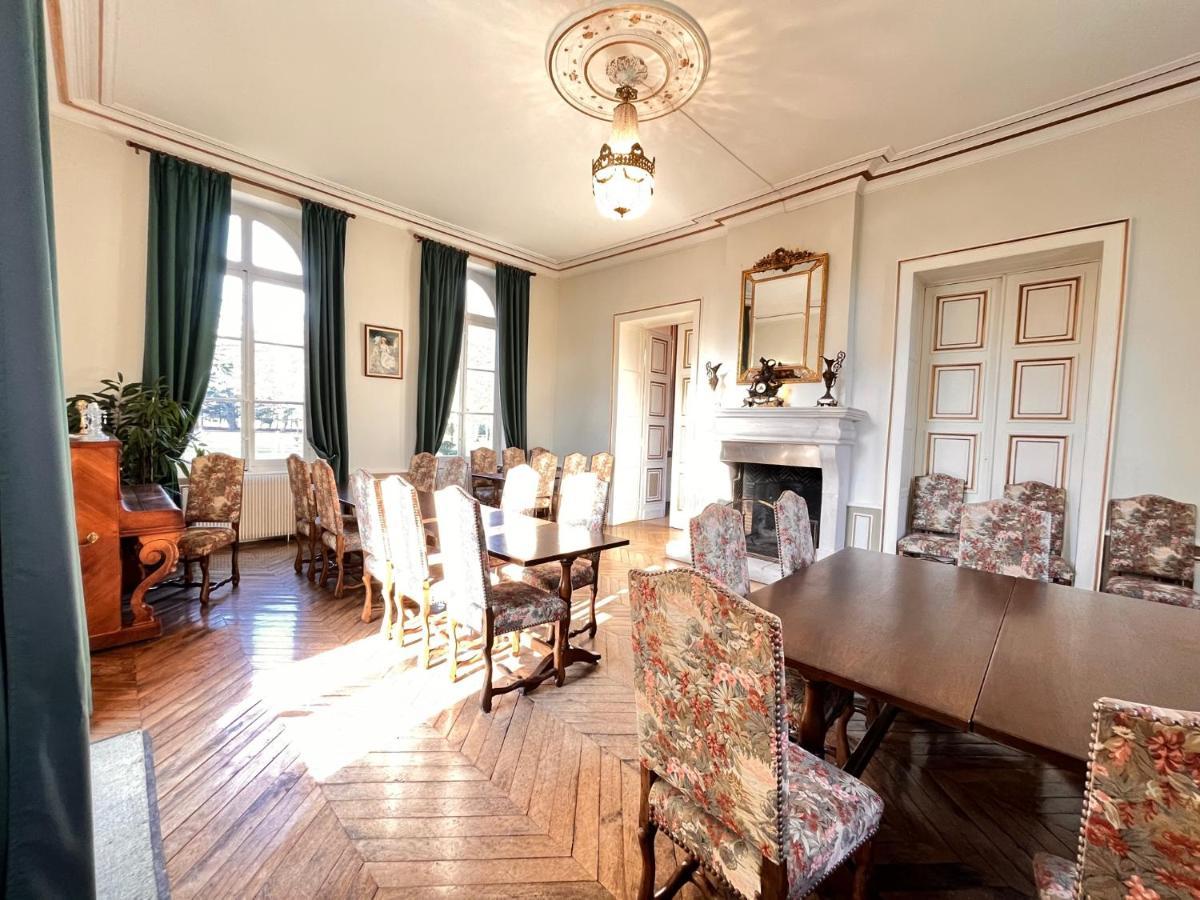 Отель Chateau De Chicamour Sury-aux-Bois Экстерьер фото
